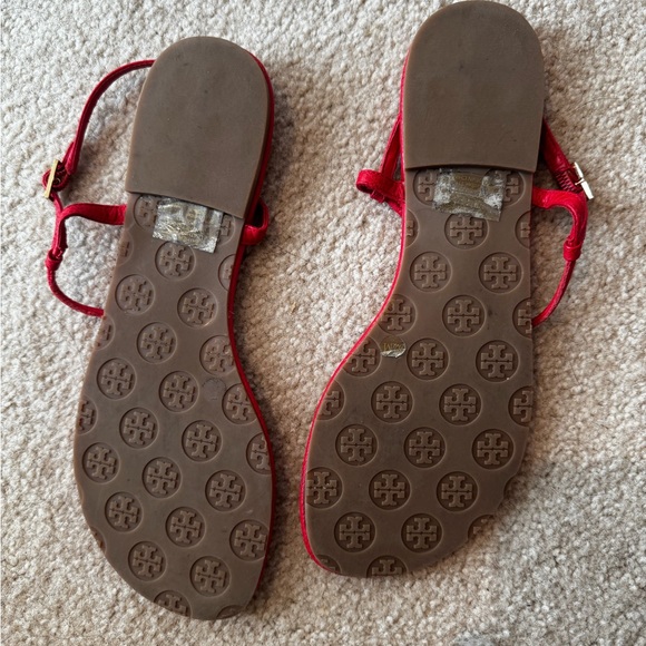 Tory Burch Emmy Leather Thong Logo Sandal - Picture 2 of 3